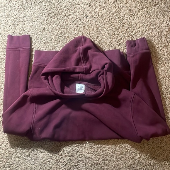 Gap Medium Hoodie Maroon/Red - Picture 2 of 3